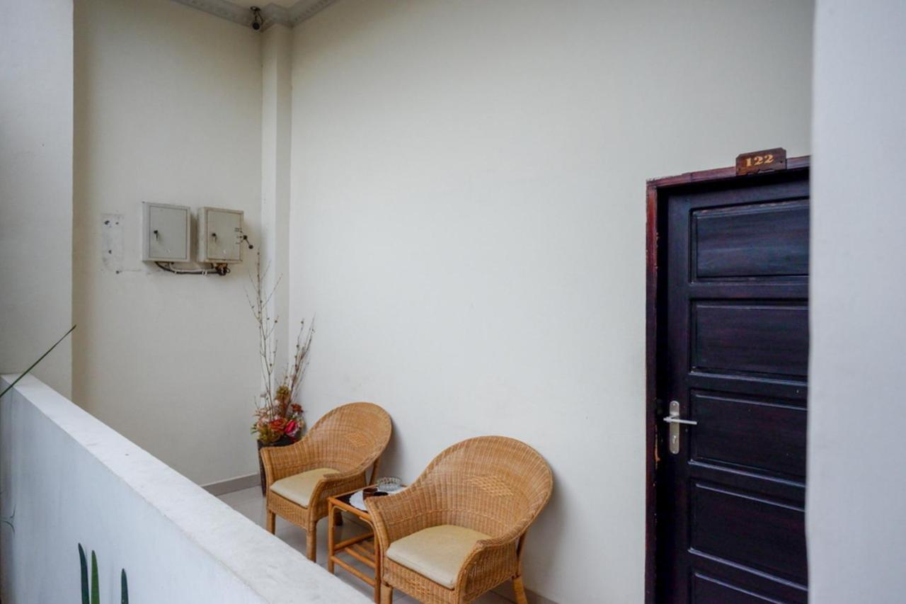 Reddoorz @ Hotel Bumi Palupy Luaran gambar